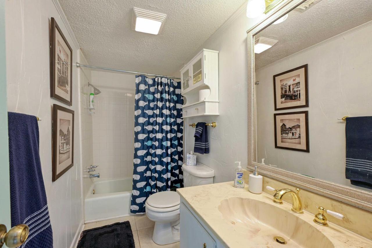 Myrtle Beach Abode With Seasonal Pool And Lake View! Villa Dış mekan fotoğraf